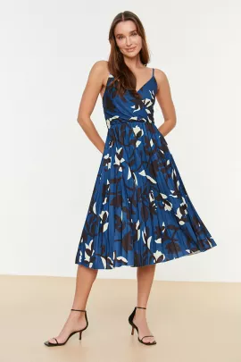 Платье TRENDYOLMILLA, Цвет: Темно-синий, Размер: M