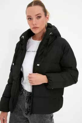 Zenan kurtkasy TRENDYOLMILLA, Reňk: Gara, Ölçeg: L