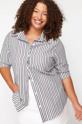 Рубашка Trendyol Curve, Цвет: Черный, Размер: 44, изображение 3