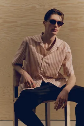 Рубашка мужская хлопковая с воротником Regular Fit H&M, Цвет: Красный, Размер: XS