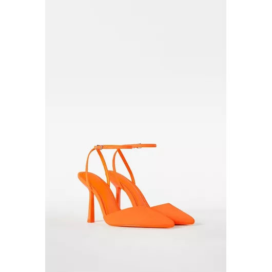 Туфли BERSHKA, Цвет: Оранжевый, Размер: 37