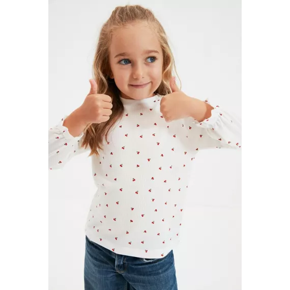 Gyz çagalar bluzka TRENDYOLKIDS, Reňk: Ak, Ölçeg: 4-5 ýaş