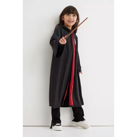 Костюм H&M, Цвет: Черный, Размер: 4-6 лет