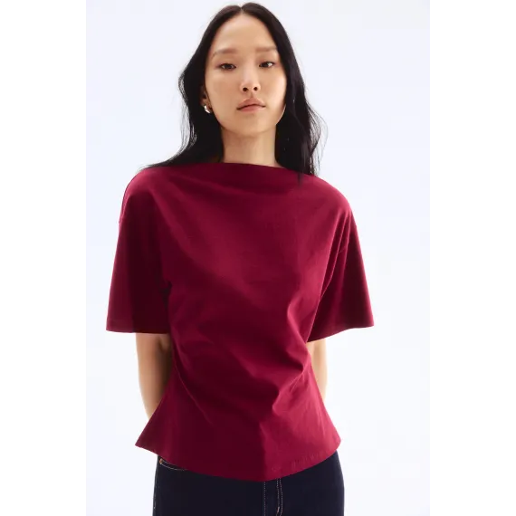 Верх с лодочкой и хлопком H&M, Цвет: Бордовый, Размер: M - в интернет-магазине Туркменистана Wabrum Верх с лодочкой и хлопком H&M, Цвет: Бордовый, Размер: M