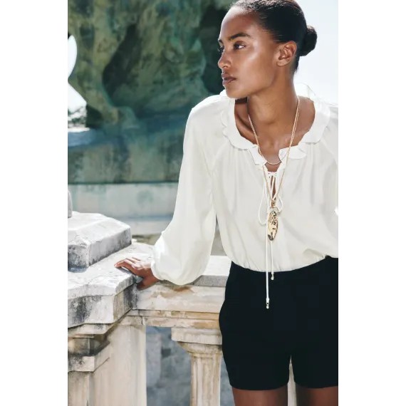 Блузка с воротником-рюш H&M, Цвет: Белый, Размер: M - в интернет-магазине Туркменистана Wabrum Блузка с воротником-рюш H&M, Цвет: Белый, Размер: M