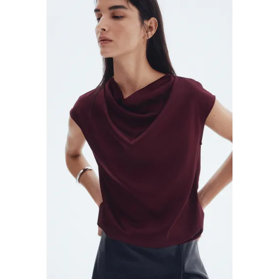 Блузка атласная с рукавом-колокол H&M, Цвет: Бордовый, Размер: XL - в интернет-магазине Туркменистана Wabrum Блузка атласная с рукавом-колокол H&M, Цвет: Бордовый, Размер: XL