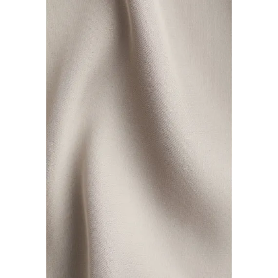 Блузка с V-образным вырезом H&M, Цвет: Серый, Размер: M, изображение 5 - в интернет-магазине Туркменистана Wabrum Блузка с V-образным вырезом H&M, Цвет: Серый, Размер: M, изображение 5