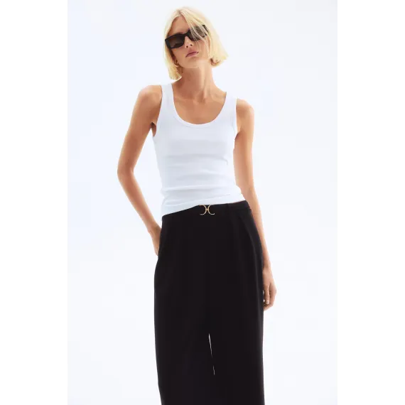 Брюки с деталями в виде завитков H&M, Цвет: Черный, Размер: XL, изображение 2 - в интернет-магазине Туркменистана Wabrum Брюки с деталями в виде завитков H&M, Цвет: Черный, Размер: XL, изображение 2