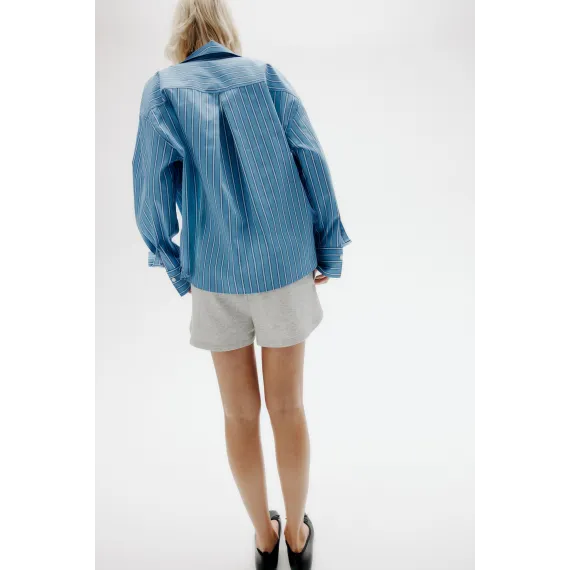 Рубашка оверсайз хлопковая H&M, Цвет: Синий, Размер: XL, изображение 3 - в интернет-магазине Туркменистана Wabrum Рубашка оверсайз хлопковая H&M, Цвет: Синий, Размер: XL, изображение 3