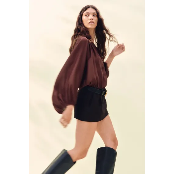 Блузка оверсайз H&M, Цвет: Коричневый, Размер: 2XL, изображение 3 - в интернет-магазине Туркменистана Wabrum Блузка оверсайз H&M, Цвет: Коричневый, Размер: 2XL, изображение 3