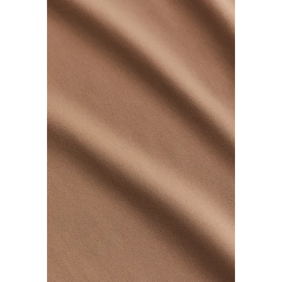 Платье футболка микрофибра H&M, Цвет: Бежевый, Размер: XL, изображение 2 - в интернет-магазине Туркменистана Wabrum Платье футболка микрофибра H&M, Цвет: Бежевый, Размер: XL, изображение 2