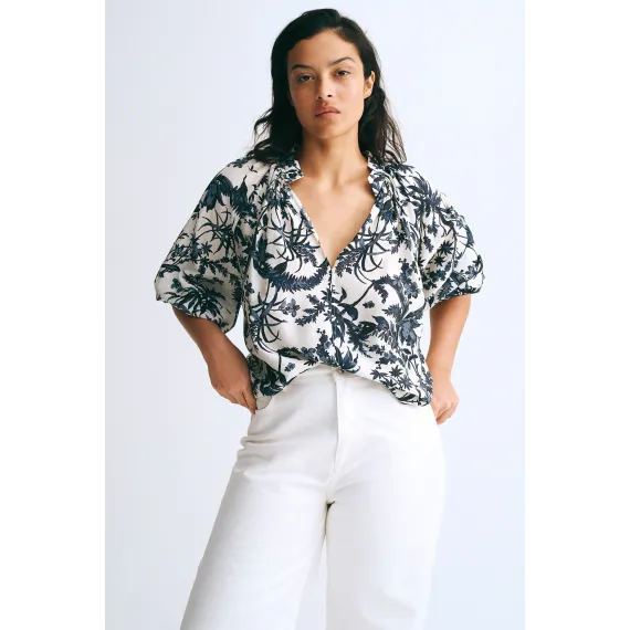 Блузка оверсайз H&M, Цвет: Белый, Размер: S, изображение 2 - в интернет-магазине Туркменистана Wabrum Блузка оверсайз H&M, Цвет: Белый, Размер: S, изображение 2