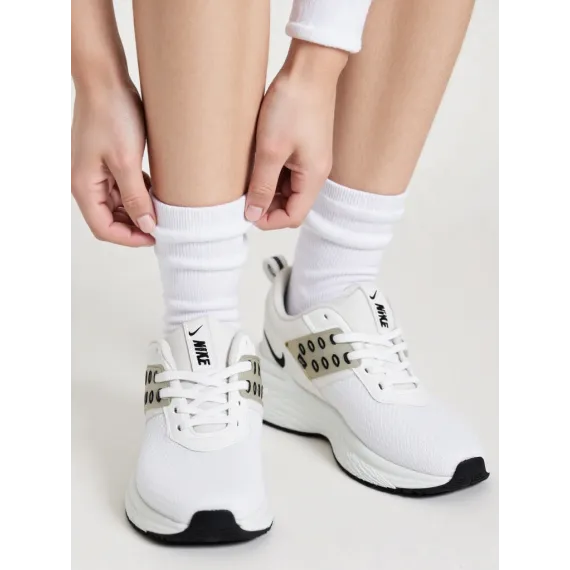 Кроссовки , Reňk: Ak, Ölçeg: 39