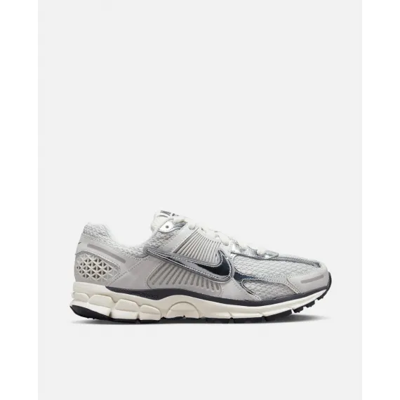 Nike zoom vomero 5, Ölçeg: 44